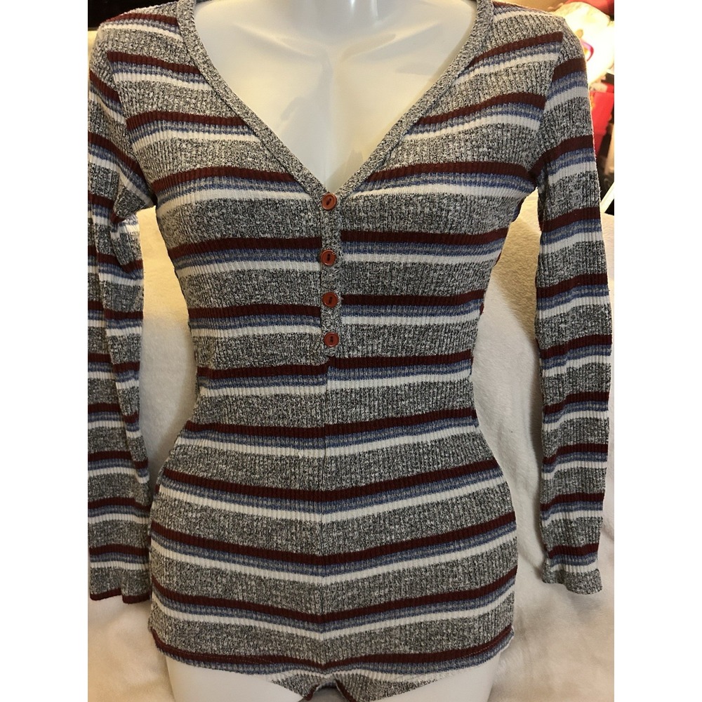 Fashion‎ Nova Kennedy Sweater Bodysuit Small